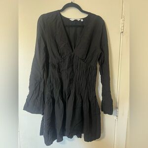 Black V Neck Pleated Mini Dress